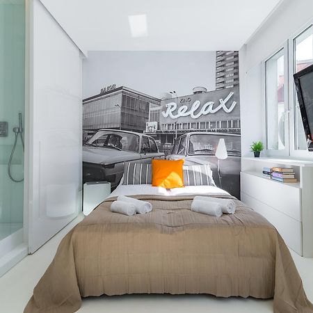 Rent Like Home - Aleja Wyzwolenia 14A Βαρσοβία Εξωτερικό φωτογραφία