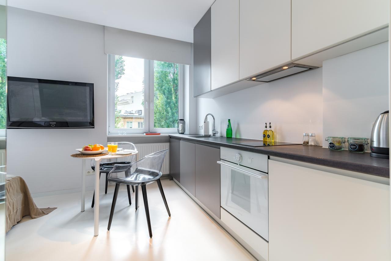 Rent Like Home - Aleja Wyzwolenia 14A Βαρσοβία Εξωτερικό φωτογραφία